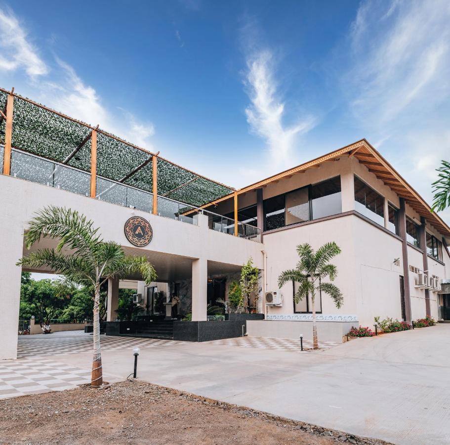 Amanta Resort Nashik Eksteriør billede